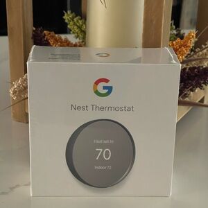 Google Nest Thermostat in Charcoal